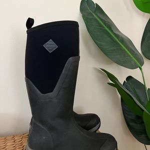muck boots